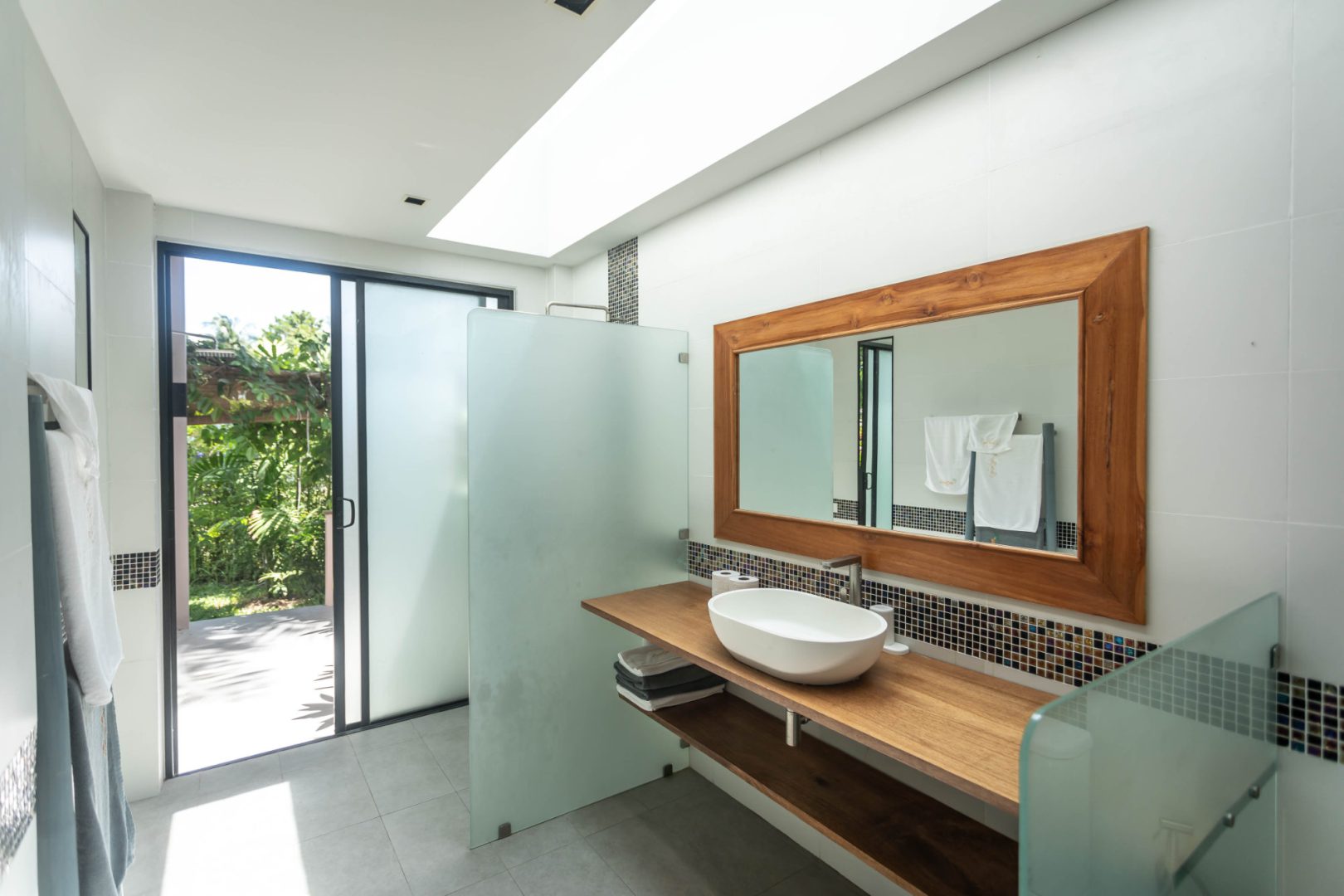 CocoCool Villas for rent in Koh Phangan with swimmingpool. Perfect for hollidays and private events.
