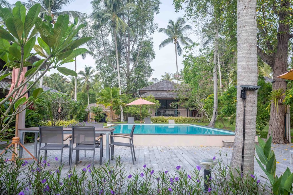 CocoCool Villas for rent in Koh Phangan with swimmingpool. Perfect for hollidays and private events.