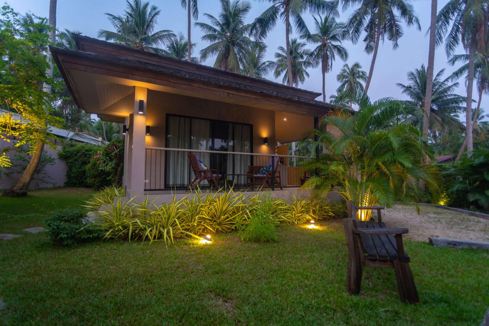 CocoCool Villas for rent in Koh Phangan with swimmingpool. Perfect for hollidays and private events.