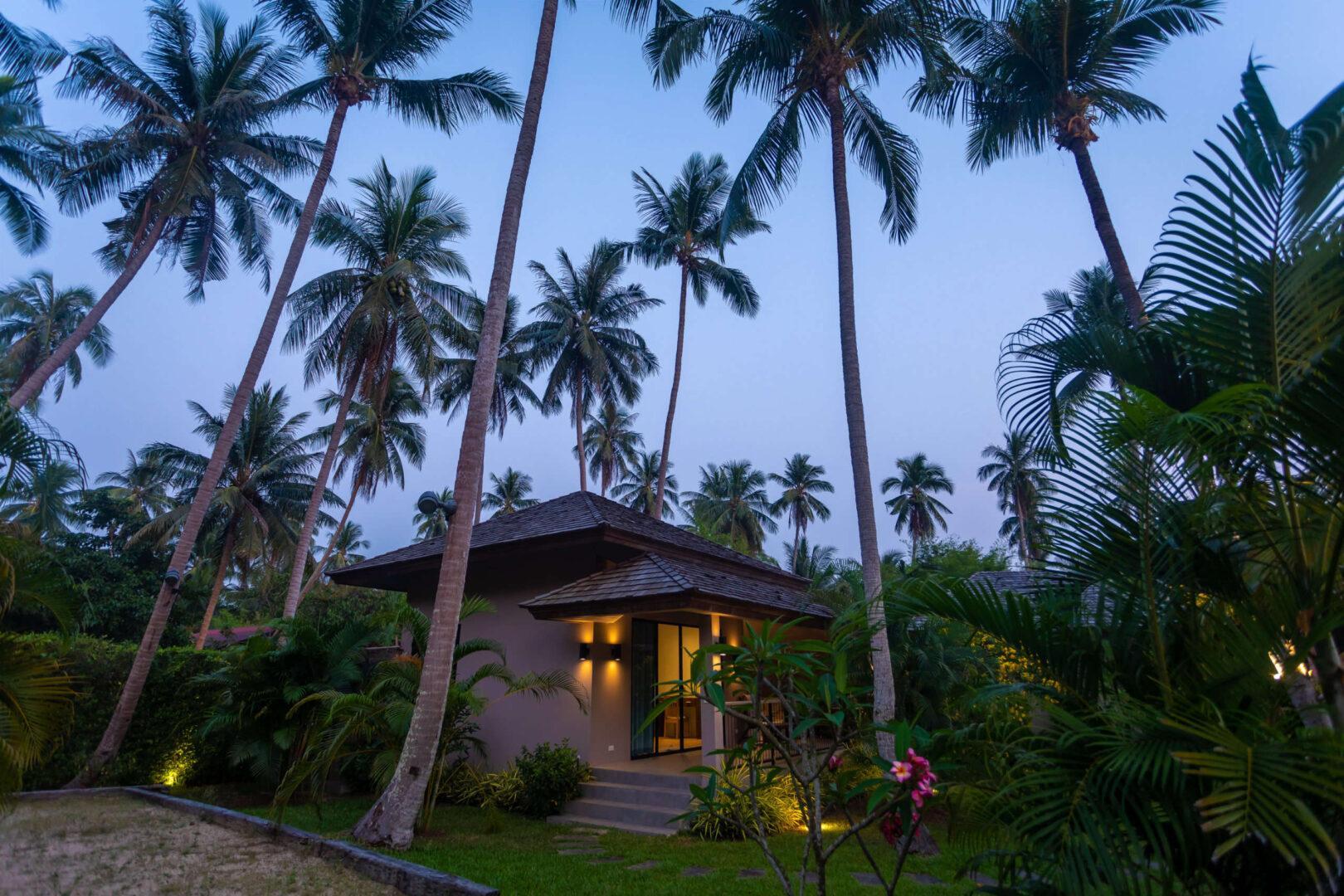 CocoCool Villas for rent in Koh Phangan with swimmingpool. Perfect for hollidays and private events.